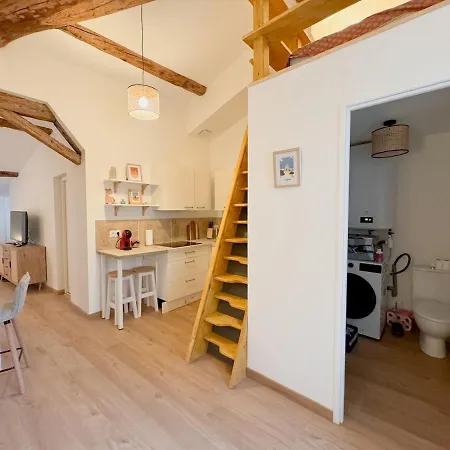 Appartement Loft Elegant & Lumineux Dans Un Immeuble Classe *