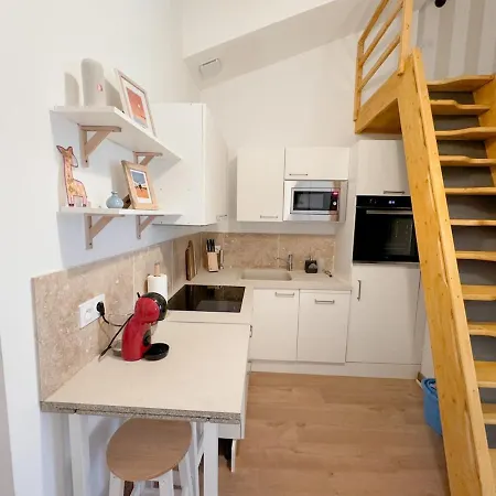 شقة Loft Elegant & Lumineux Dans Un Immeuble Classe