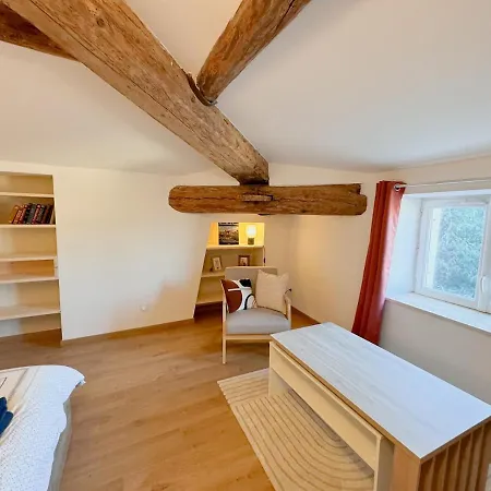 Loft Elegant & Lumineux Dans Un Immeuble Classe شقة نيم