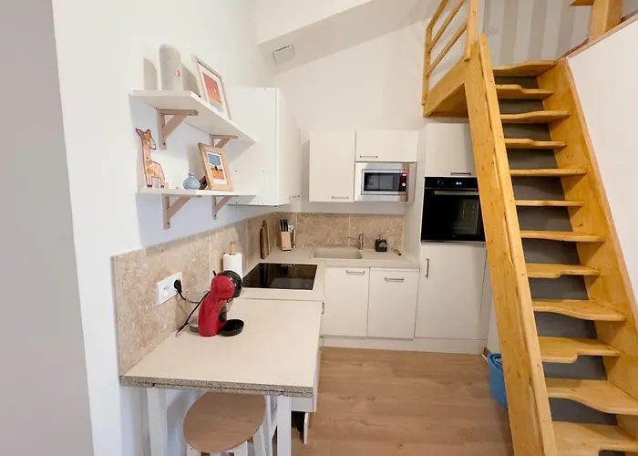 Appartement Loft Elegant & Lumineux Dans Un Immeuble Classe